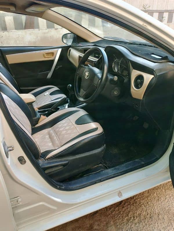 Toyota Corolla Gli 2017 end Original facelift Cont : 0335-9472609 6