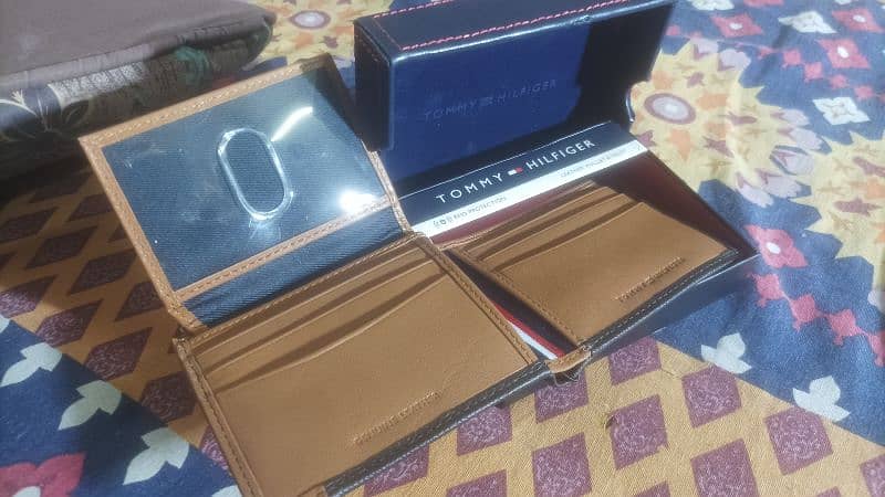 Tommy Hilfiger original wallet 3