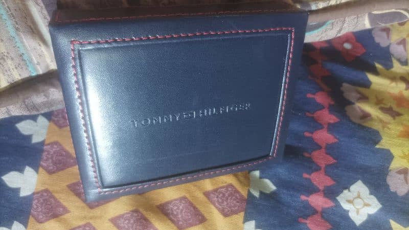 Tommy Hilfiger original wallet 4