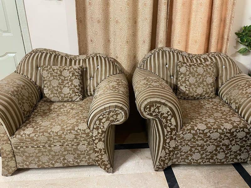 7 seater sofa with cushions 1