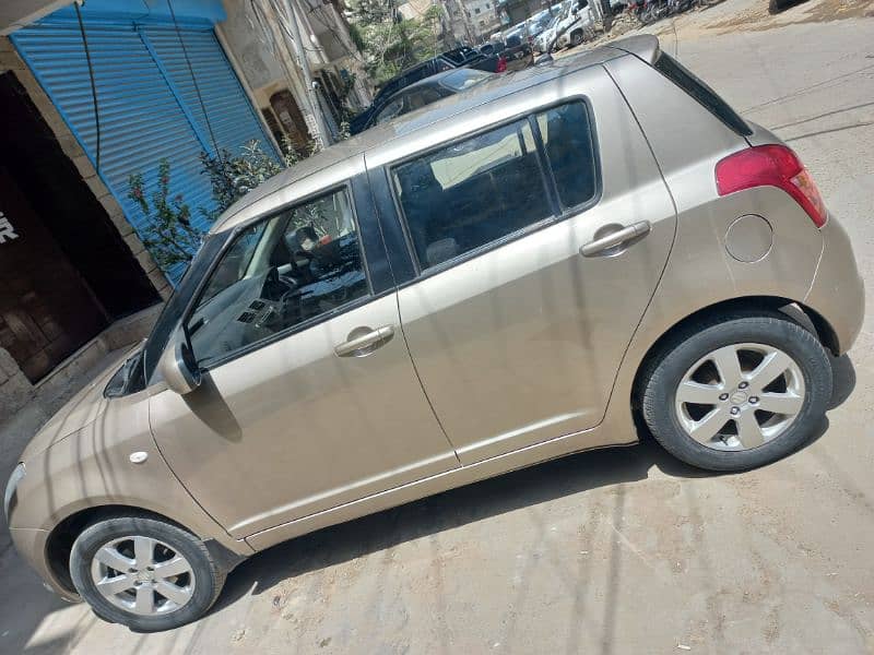 Suzuki Swift 2018 November automatic 3