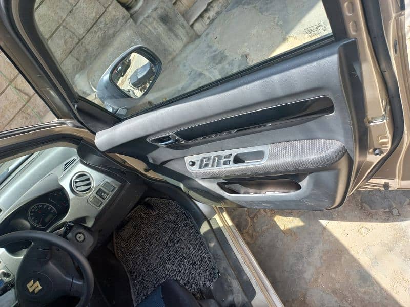 Suzuki Swift 2018 November automatic 6