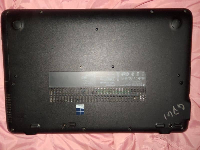 HP Laptop 5