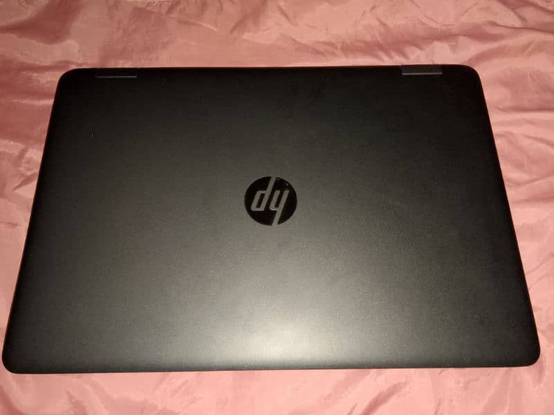 HP Laptop 8