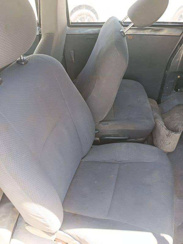 Toyota Seats aqua and fielder. 1