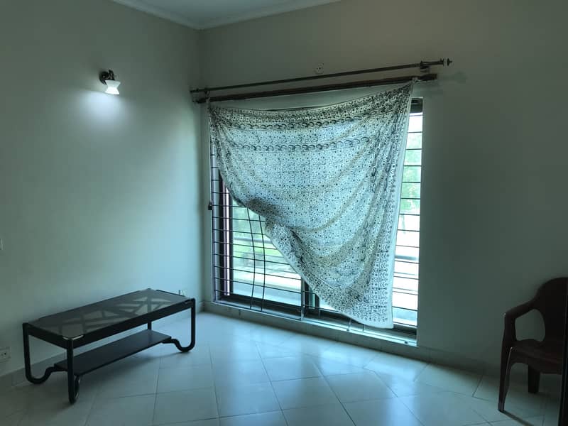 Upper Portion For Rent 7