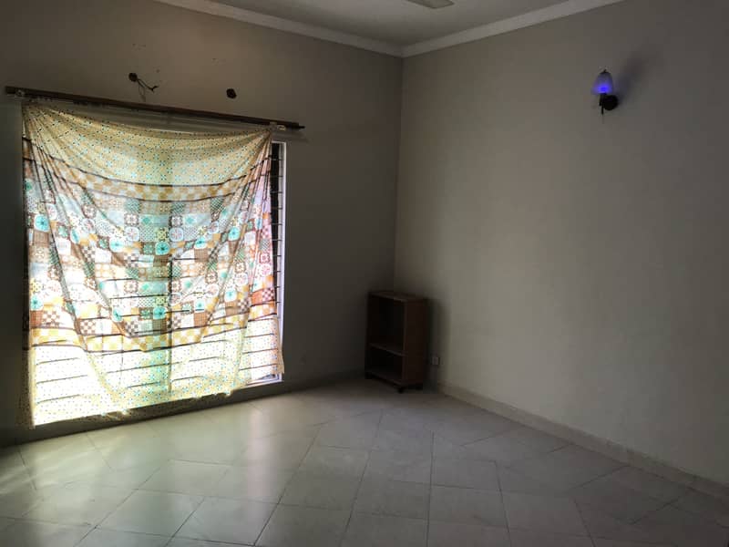 Upper Portion For Rent 10