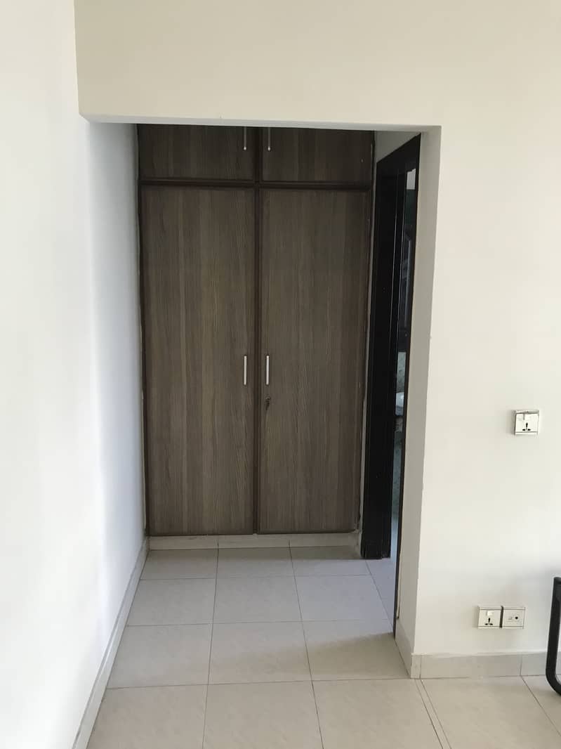 Upper Portion For Rent 11