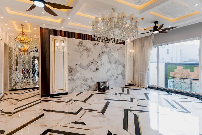 1 KANAL FULLY FURNISHED AND FULL BASEMENT HOUSE FOR SALE AT IDEAL LOCATION IN DHA PHASE 4 7
