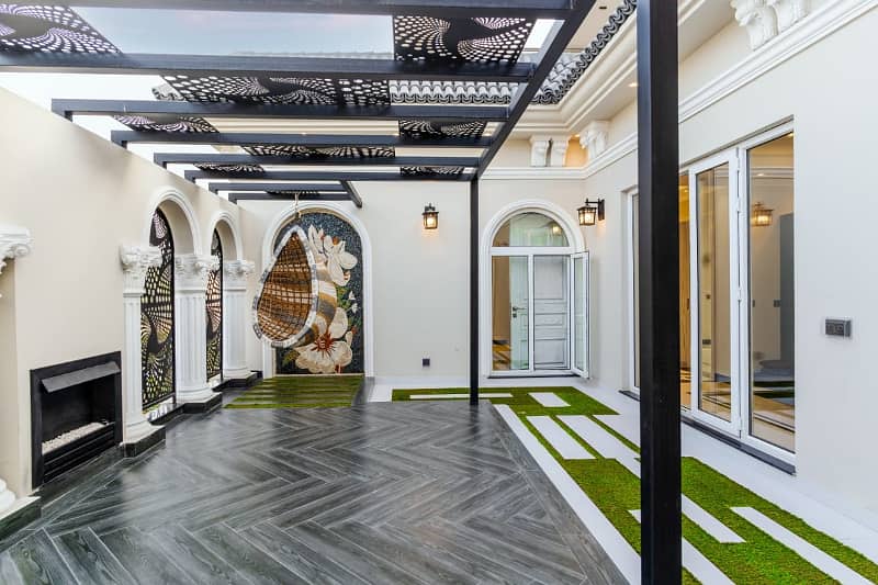 1 KANAL FULLY FURNISHED AND FULL BASEMENT HOUSE FOR SALE AT IDEAL LOCATION IN DHA PHASE 4 13