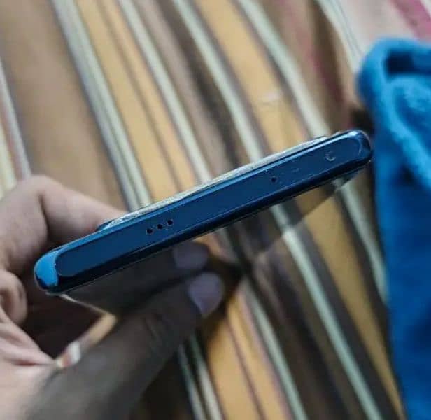 Infinix Note 40-pro 12+12-2-256 0