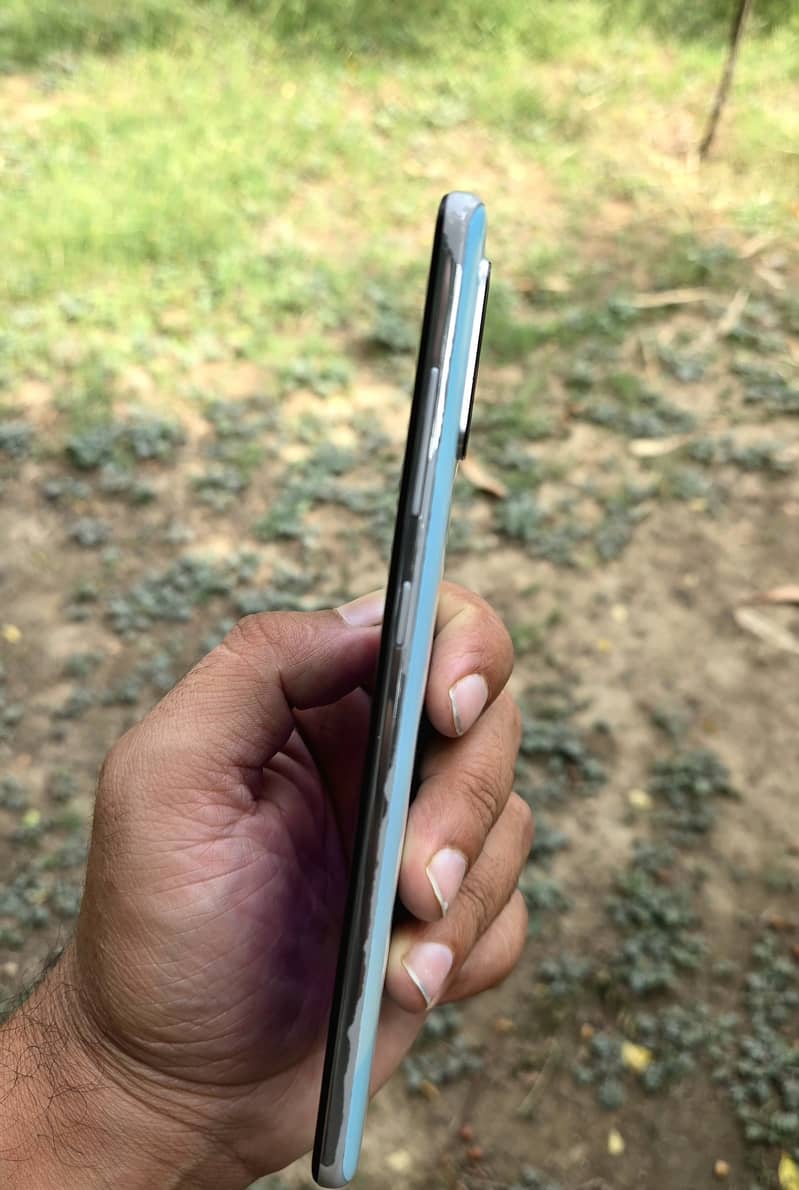 Samsung galaxy A71 1