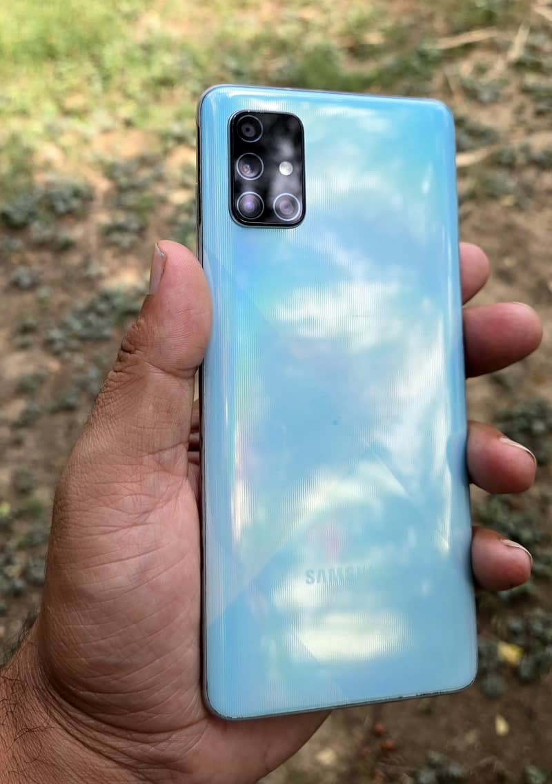 Samsung galaxy A71 4