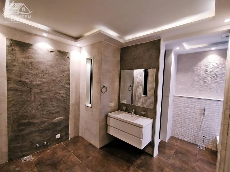 1 Kanal Slightly Used Unique Modern Design House For Sale At Prime Location Near To Jalal sons In DHA Phase 5 Lahore 17