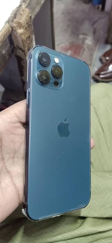 I phone 12 pro Max 3
