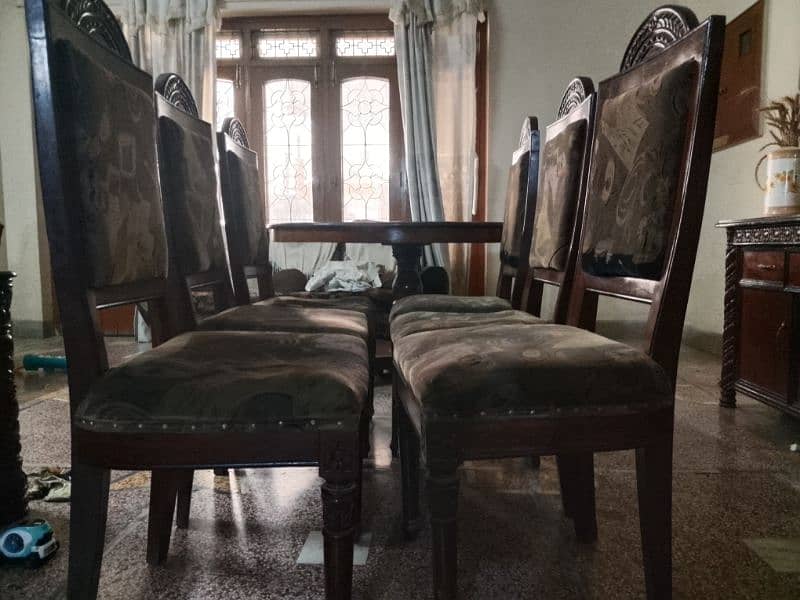 Dining Table With 6 Chairs 1