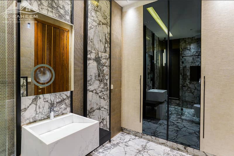 1 Kanal Slightly Used Unique Modern Design House For Sale At Prime Location Facing Park In DHA Phase 5 Lahore 30