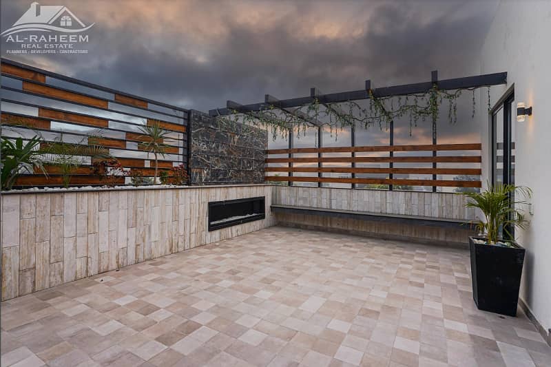 1 Kanal Slightly Used Unique Modern Design House For Sale At Prime Location Facing Park In DHA Phase 5 Lahore 41