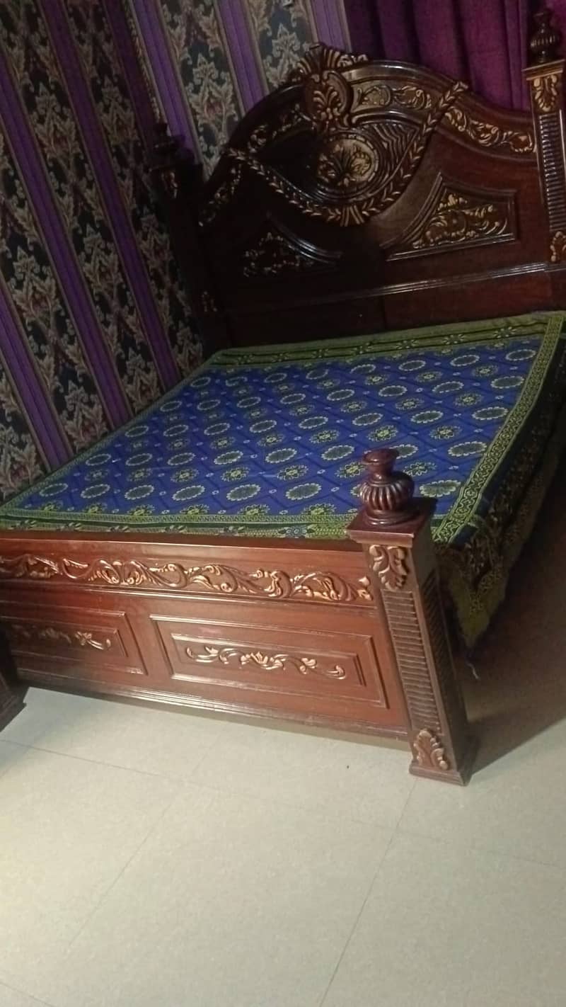 Bed side table dressing table 2