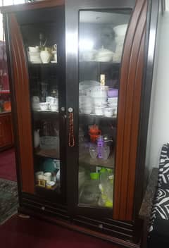 Solid wood showcase in excellent condition