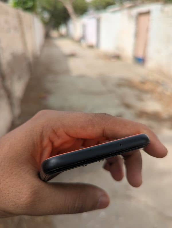 Pixel 4 6/64 Non PTA 7