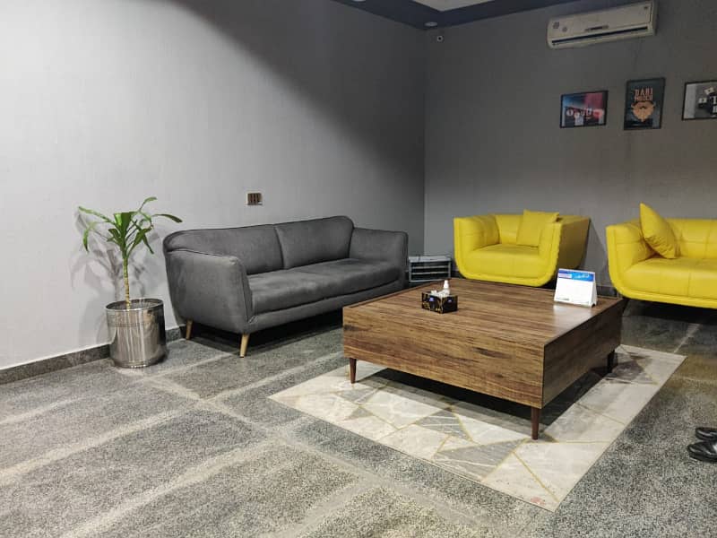 *3000 SQ Ft Furnished Office for rent In gulberg 3 9