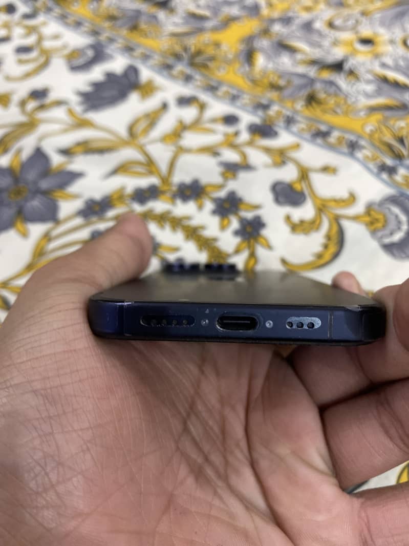I phone 15 pro (jv) 128 gb blue colour 7