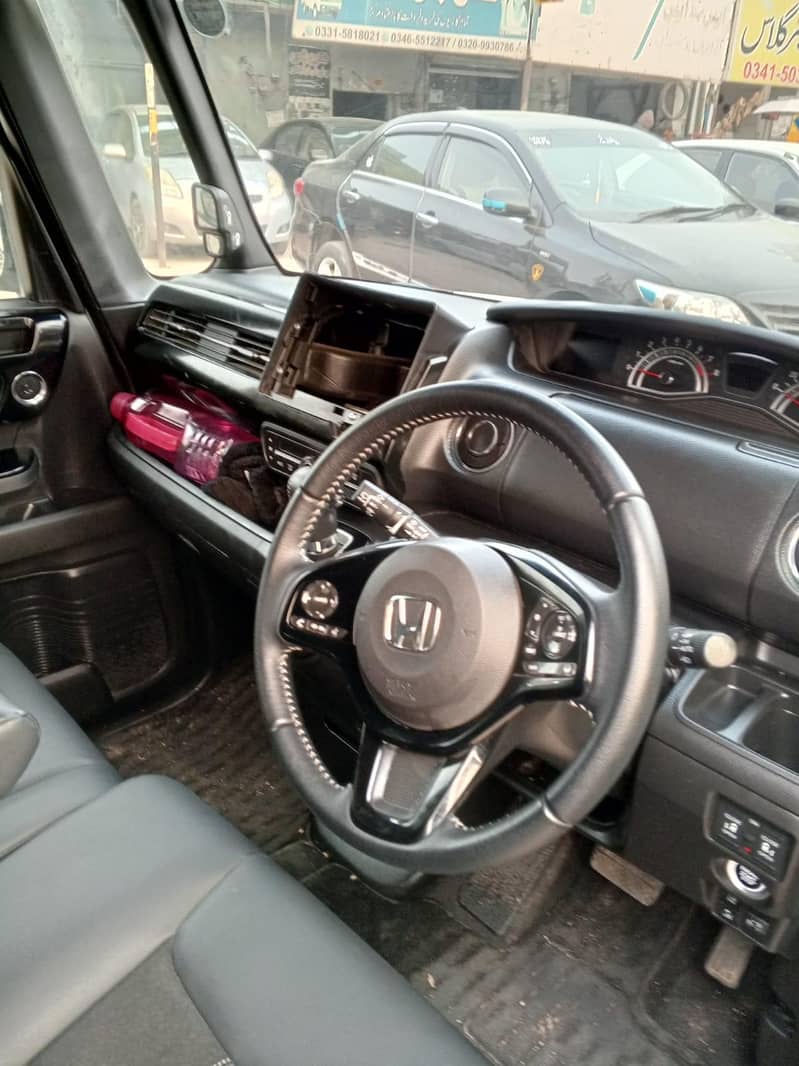 Honda N Box Custom GL Turbo 2025 2