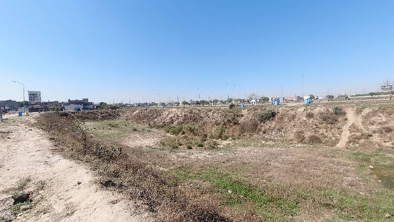 Y-200 PHASE 8 DHA POSSESSION PLOT FOR SALE 10 MARLA 5