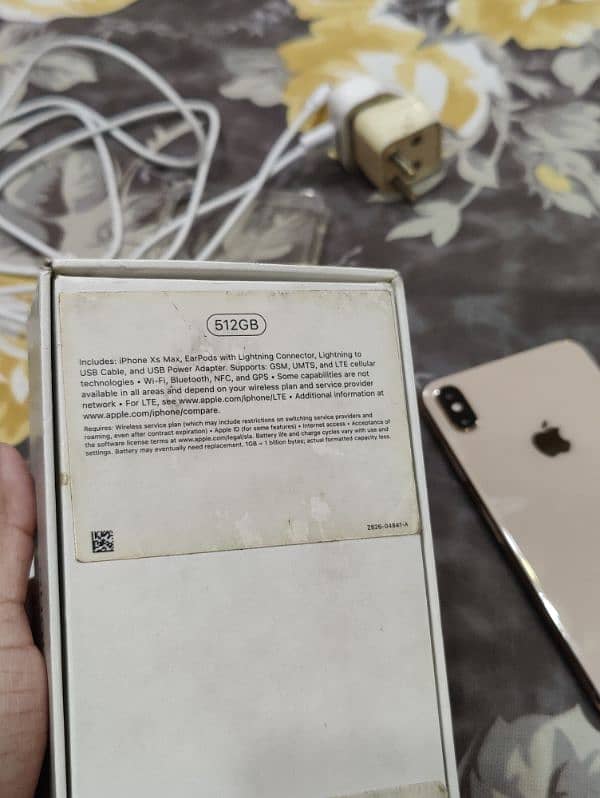 Iphone Xs Max 512GB with box PTA Approved 2