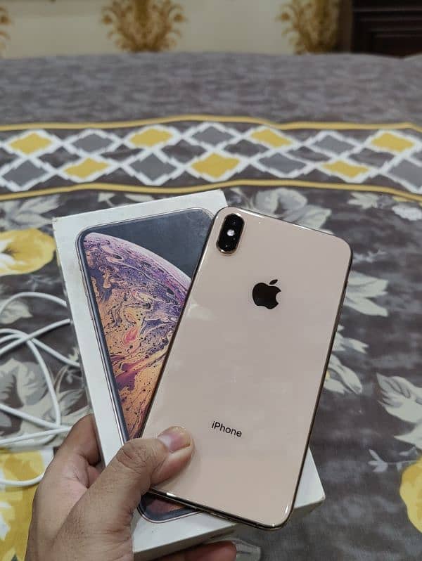 Iphone Xs Max 512GB with box PTA Approved 13