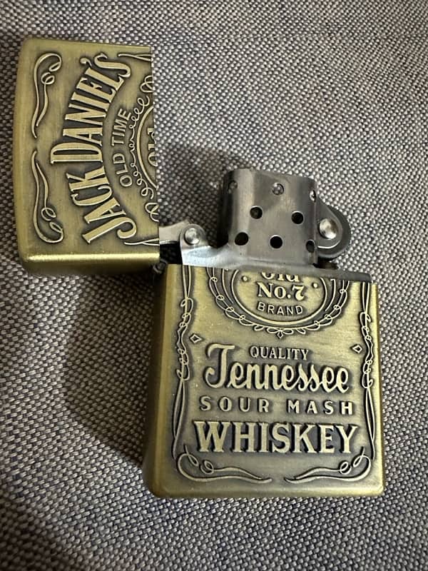 Zippo Lighter Stylish and Elegant 1