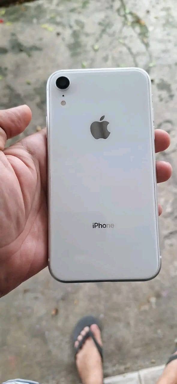 Apple iPhone XR whtsp call 0306-5074-982 0