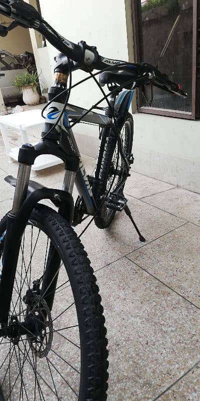 6 month use orignal tiwan ( 26) inch 4