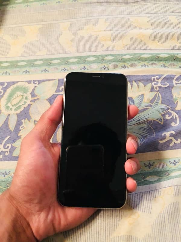 IPHONE X NON PTA 2