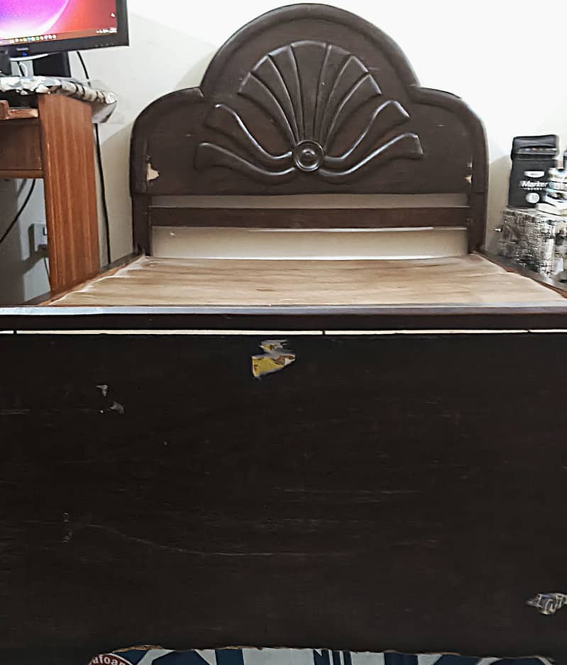 Two Single Bed (without mattress) 5