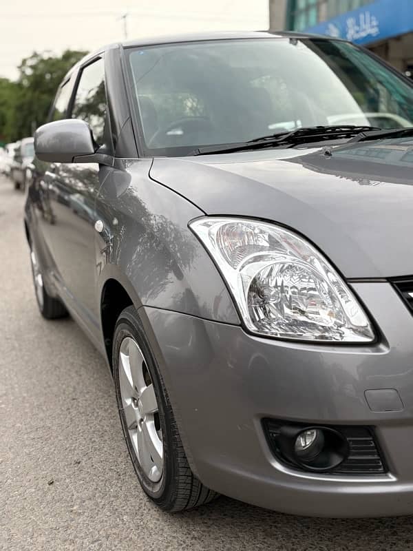 Suzuki Swift 2016 1.3 DLX 6