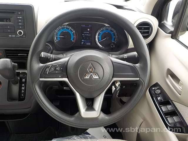 unregistered Mitsubishi Ek Wagon Model 2021 Import 2025 6