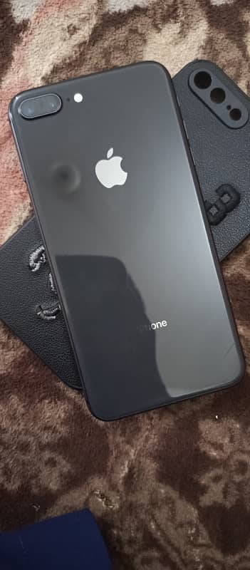 Iphone 8 Plus | Non PTA | Waterpack | 77% Health 0