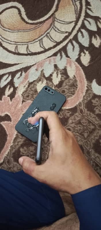 Iphone 8 Plus | Non PTA | Waterpack | 77% Health 4