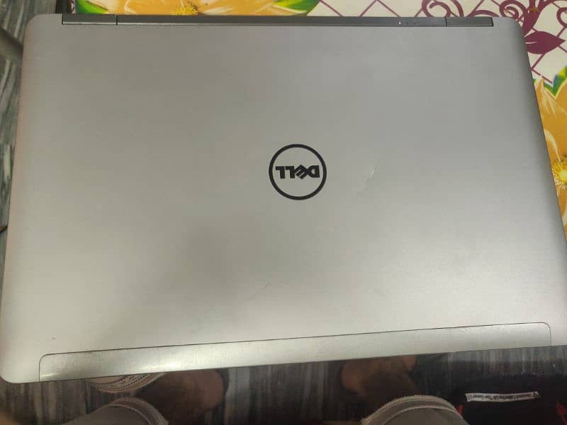 Dell Precision m2800 5