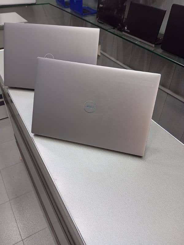 AL Raheem Computers(DELL Precision 5750  i7 10th Gen 16/512 6 GB Card 14