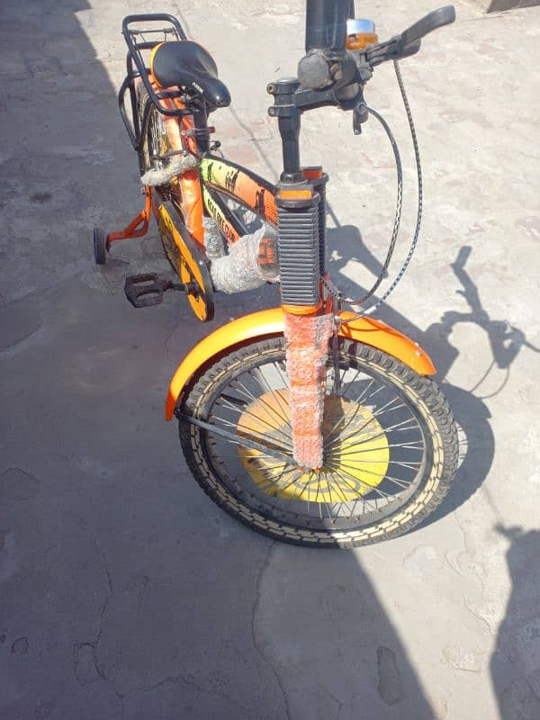 bike bicycles new condition only call kuch din Istamal hoi hai 8