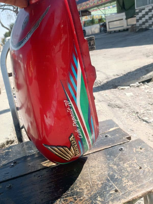 Cd 70 model 2017 orignal buhat km use hwe j 3