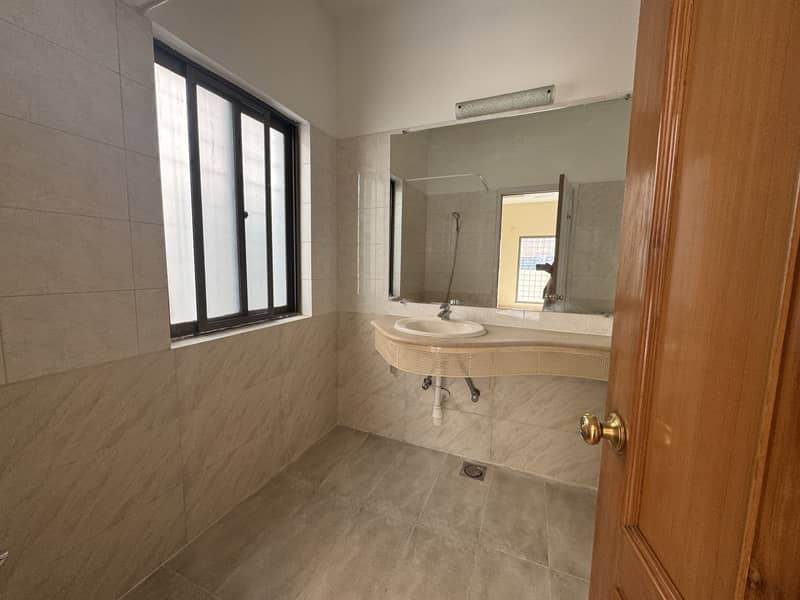 F-7 /2kanal house For Rent 6BedRooms 8