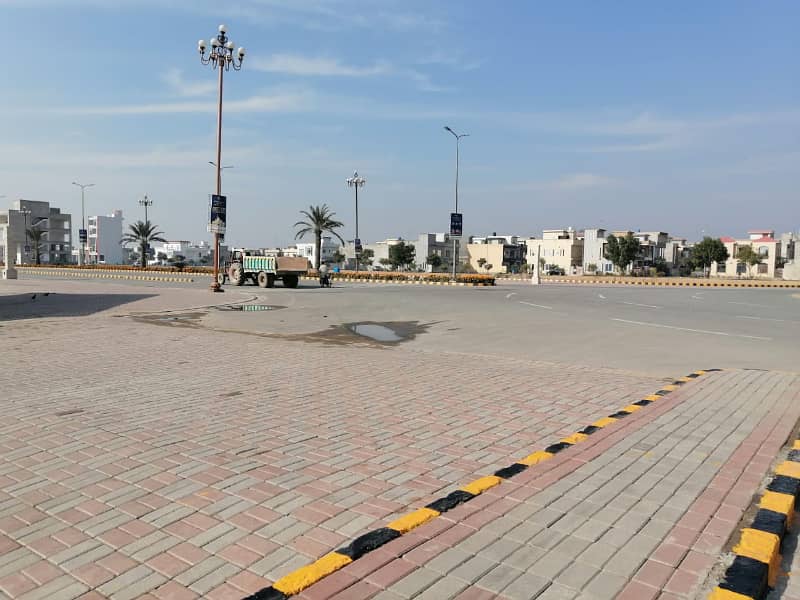 5 Marla Transfer free, 40ft road facing 5 marla plot is available for sale in overseas block of park view city Lahore 21