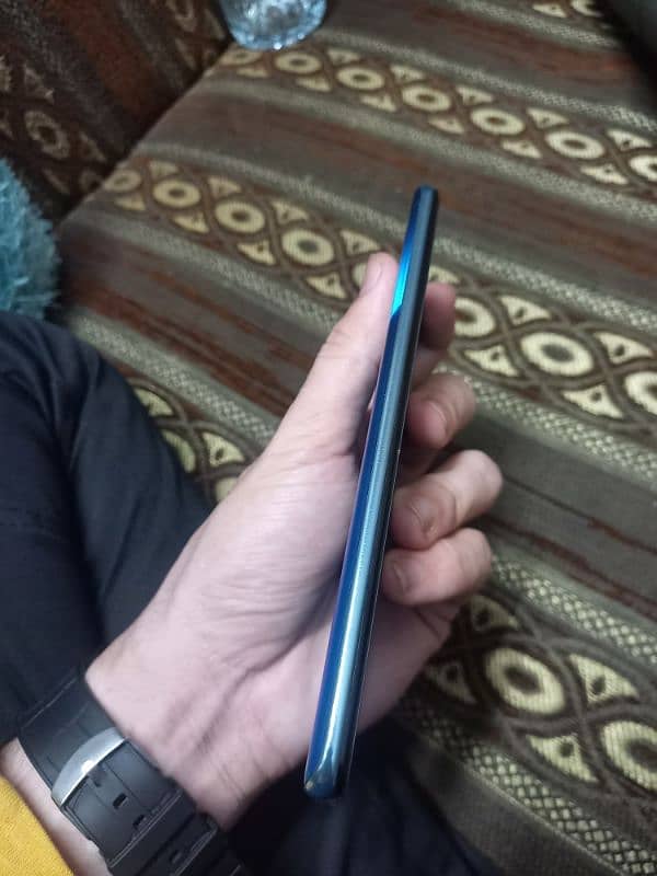 POCO F3 8/256 2
