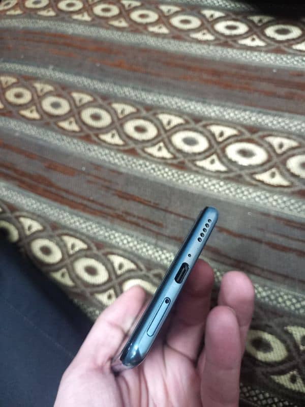 POCO F3 8/256 4
