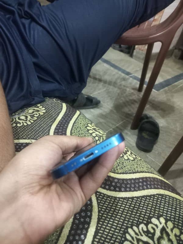 iPhone 12 mini 64 gb nonpta Fu exchange possible 6