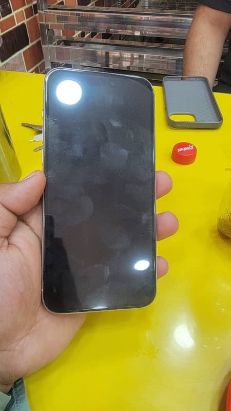 Iphone 15 pro max with box 2